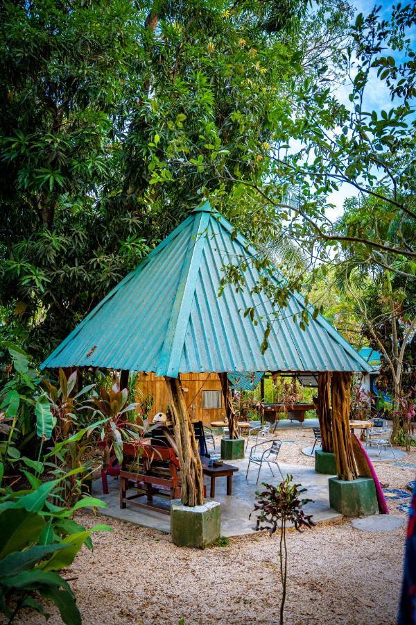 Pura Vida Mini Hostel Santa Teresa Playa Santa Teresa  Exteriör bild