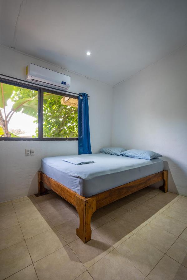 Pura Vida Mini Hostel Santa Teresa Playa Santa Teresa  Exteriör bild
