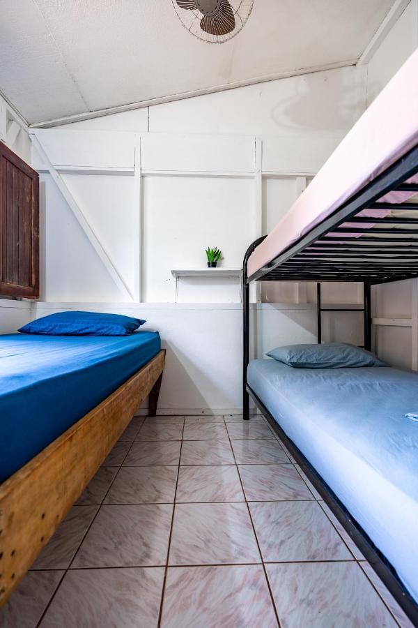Pura Vida Mini Hostel Santa Teresa Playa Santa Teresa  Exteriör bild