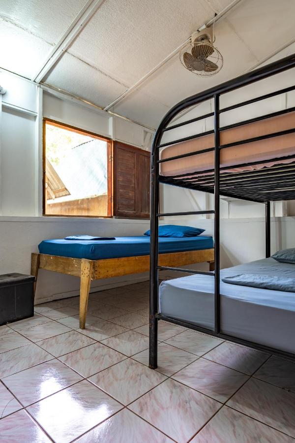 Pura Vida Mini Hostel Santa Teresa Playa Santa Teresa  Exteriör bild