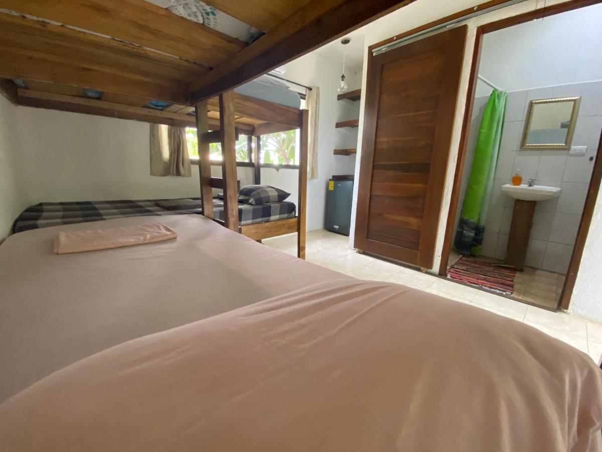 Pura Vida Mini Hostel Santa Teresa Playa Santa Teresa  Exteriör bild